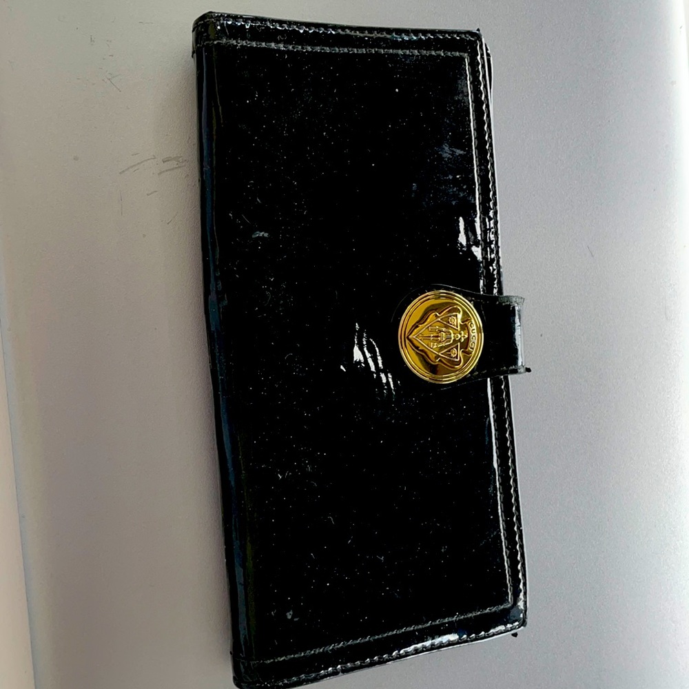 Gucci wallet